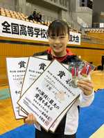 女子体操部  全国選抜  個人総合4位＆種目別1位
